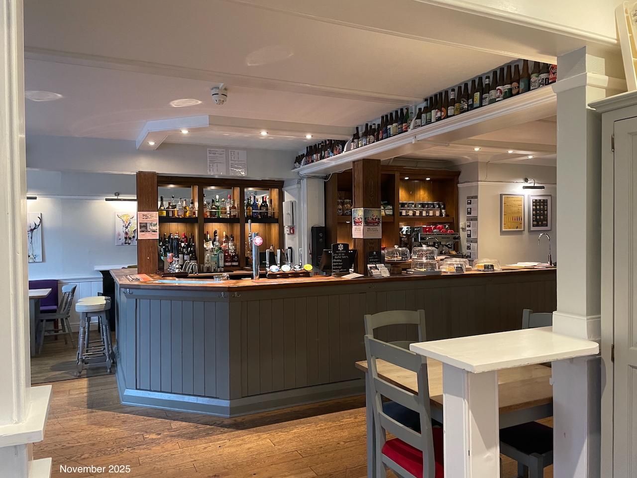 (Pub, Bar). Published on 13-12-2025