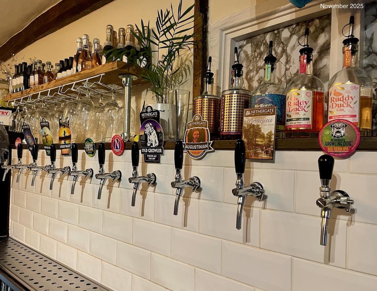 (Pub, Bar). Published on 13-12-2025