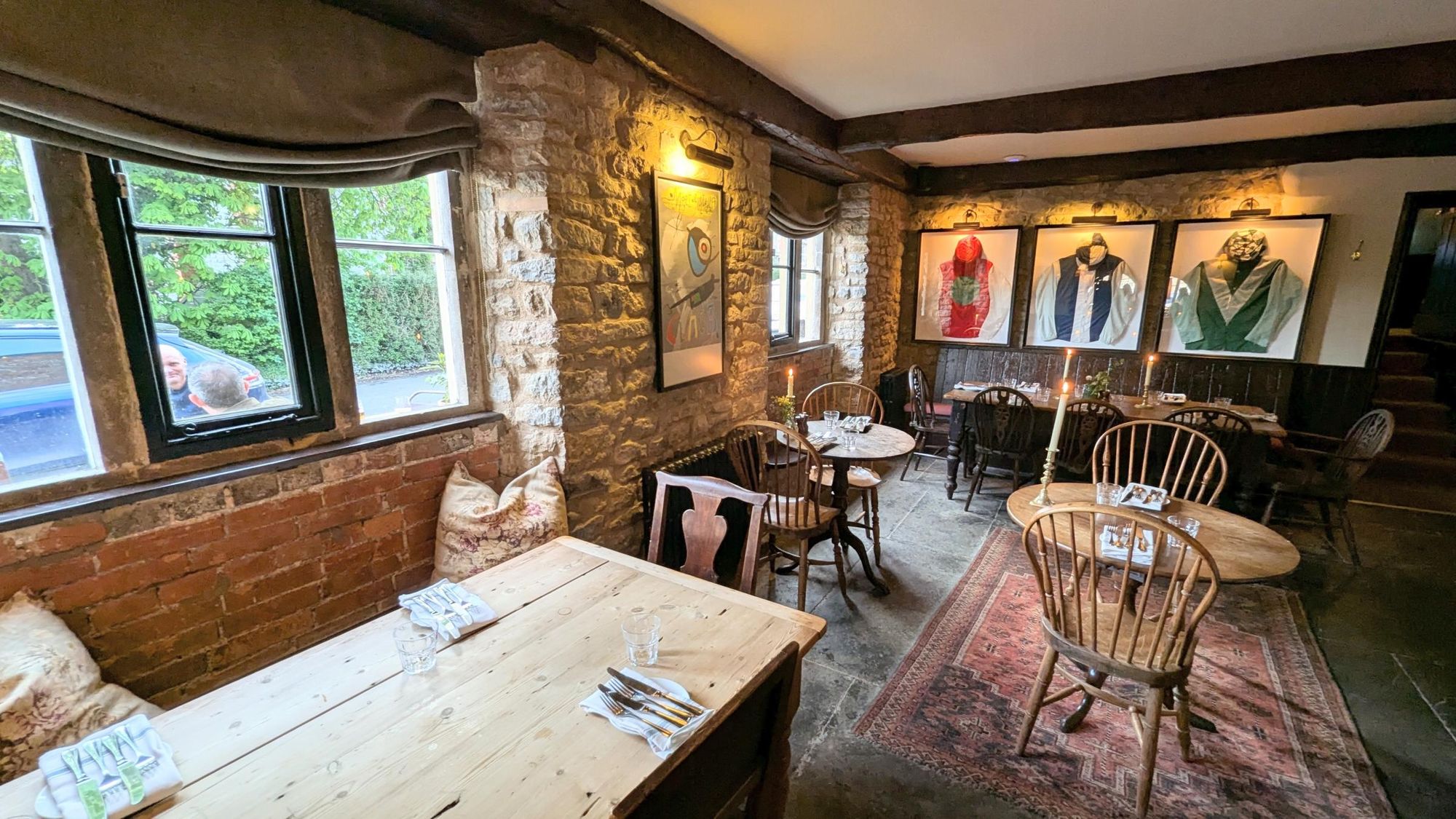 (Restaurant). Published on 23-04-2025