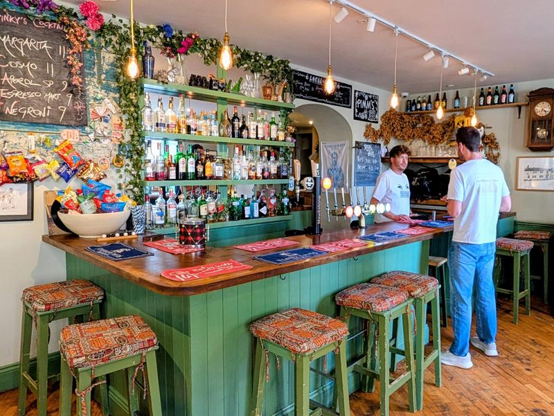 (Bar). Published on 27-09-2026