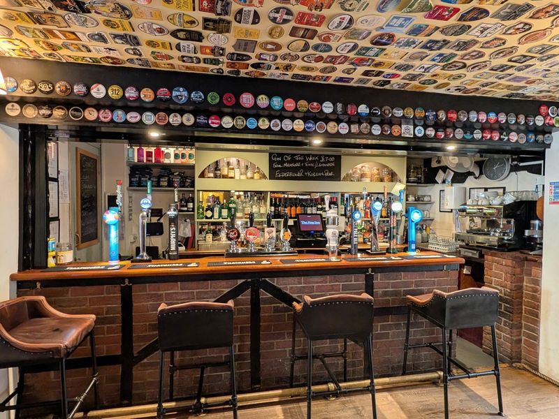 (Bar). Published on 27-09-2026