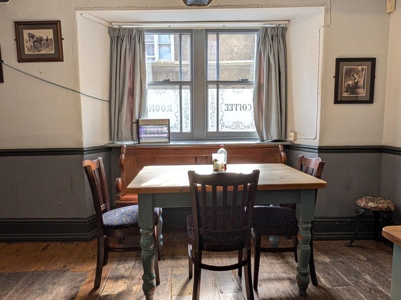 Left-hand 'Coffee Room'. Published on 26-09-2026