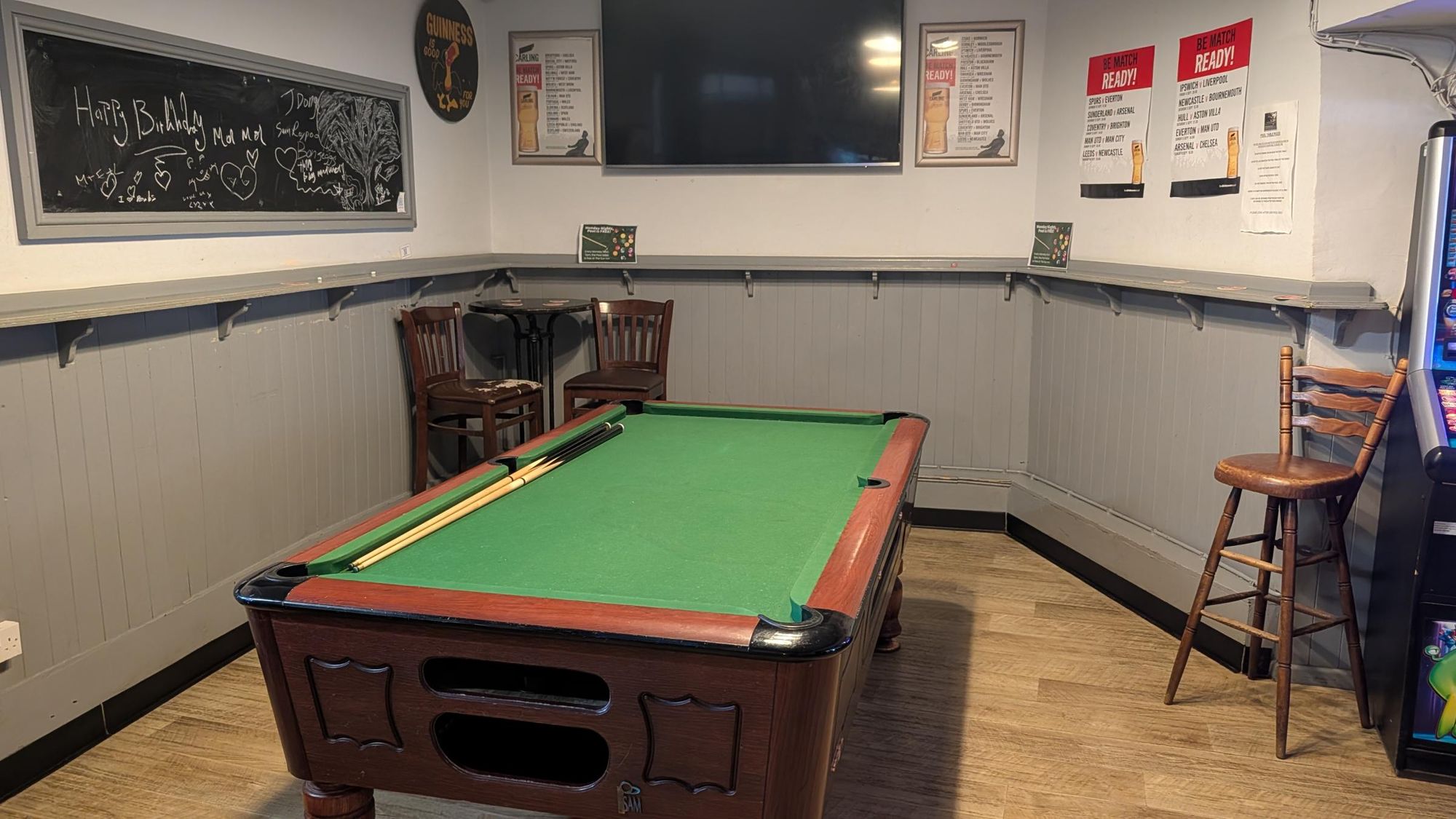 Pool table in RH Bar. (Bar). Published on 26-09-2026