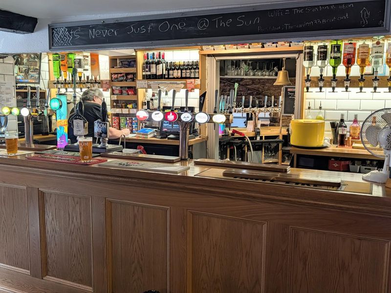 Right-hand Public Bar. (Bar). Published on 26-09-2026