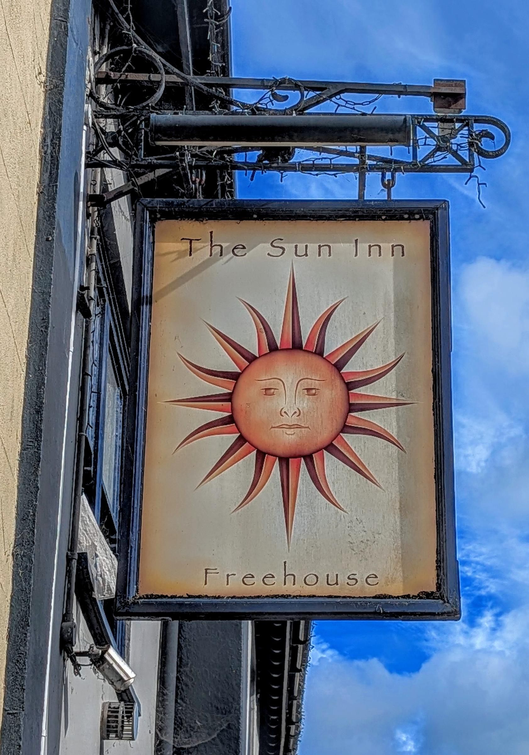 (External, Sign). Published on 27-09-2026