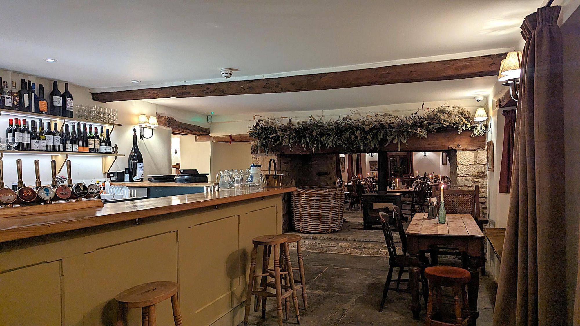 (Bar). Published on 17-02-2025
