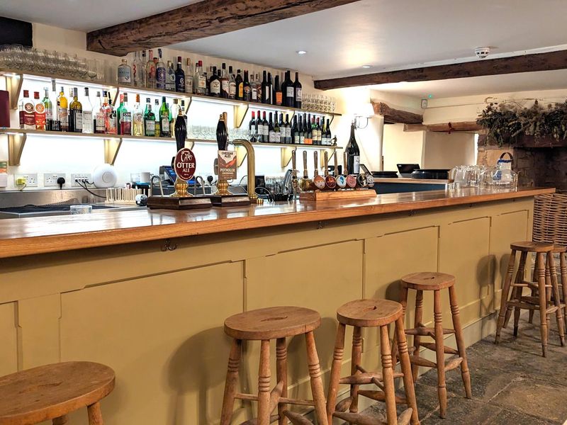 (Bar). Published on 17-02-2025 