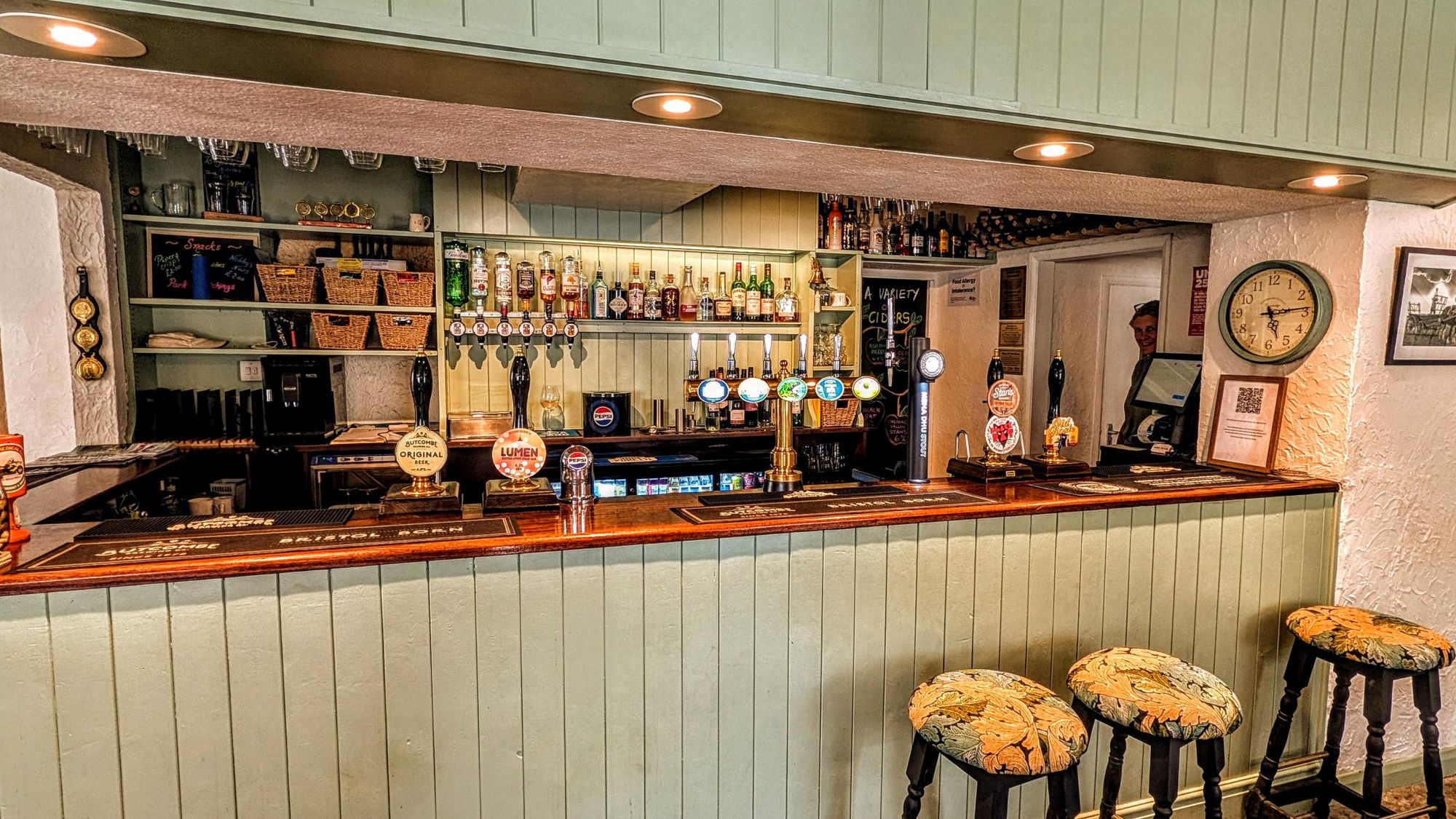 (Bar). Published on 08-07-2026