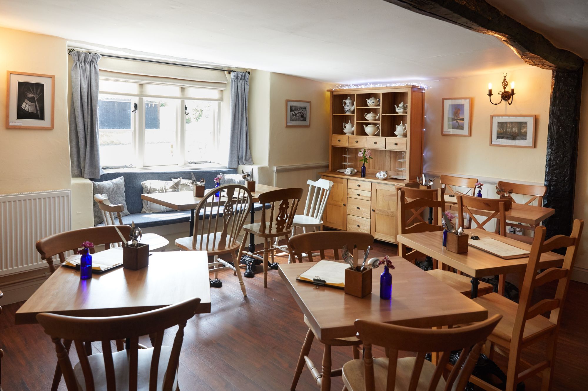(Restaurant). Published on 30-01-2024