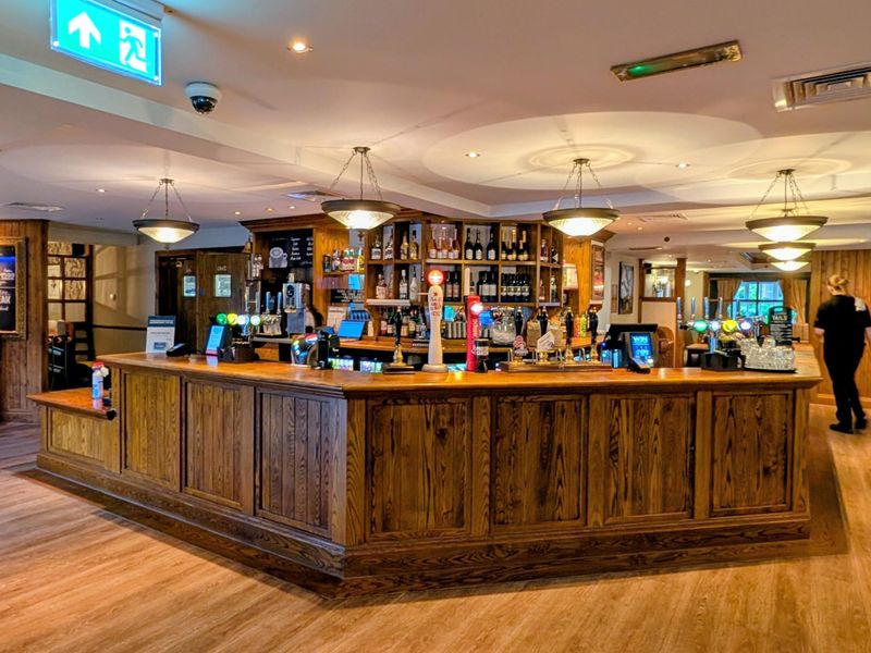 (Bar). Published on 06-07-2026 