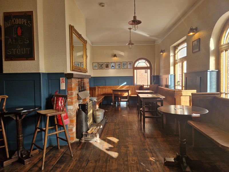 Railway Tavern, Brightlingsea. (Pub, Bar). Published on 01-01-1970