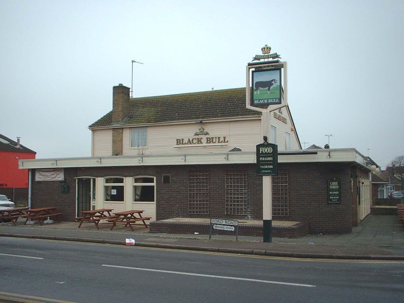 Black Bull, Clacton. (Pub, External, Key). Published on 01-01-1970
