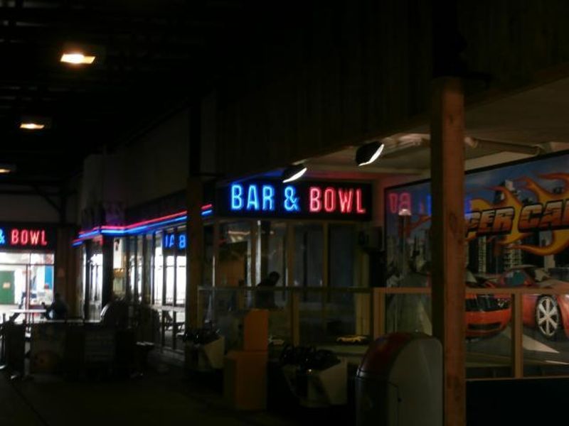Mermaid Bar. (Pub, External, Key). Published on 01-01-1970