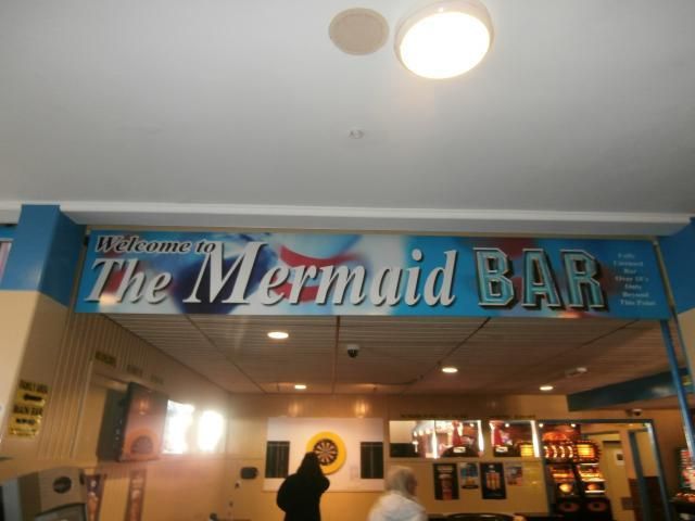 Mermaid Bar. (Pub, Sign). Published on 02-01-2014