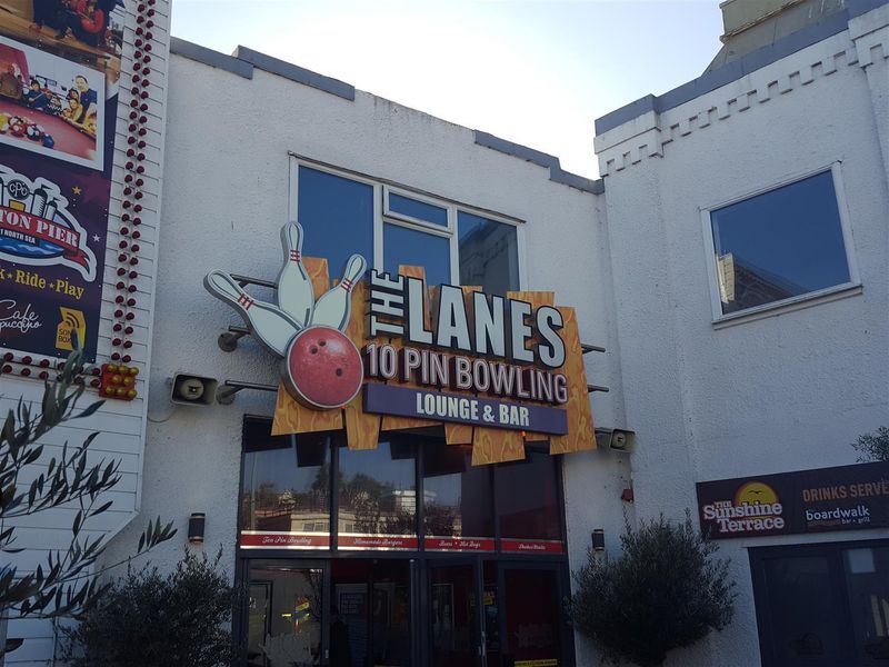 Lanes Bar, Clacton Pier. (Sign, Key). Published on 01-01-1970 