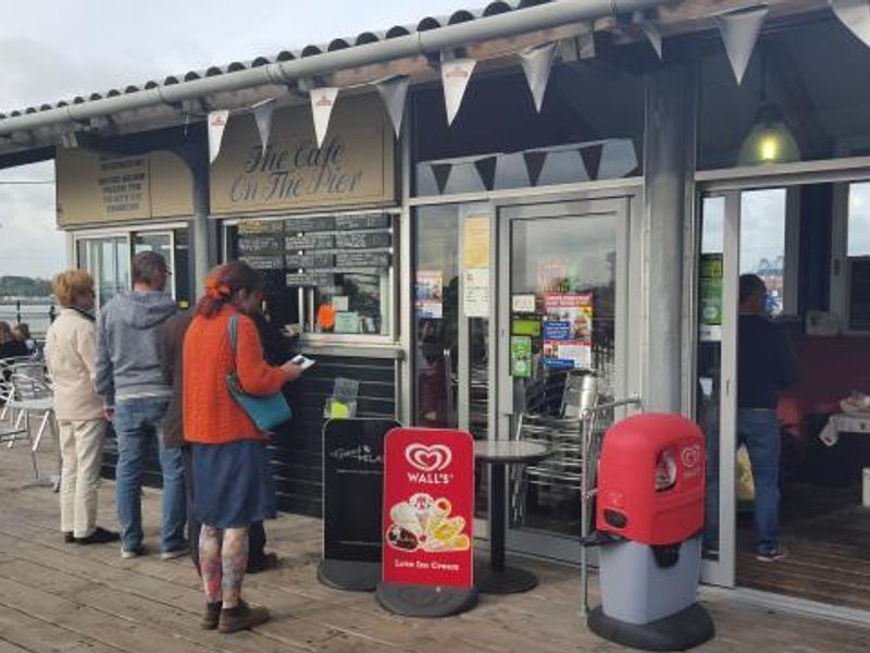 Cafe on the Pier, Harwich. (Pub, External, Key). Published on 10-10-2015