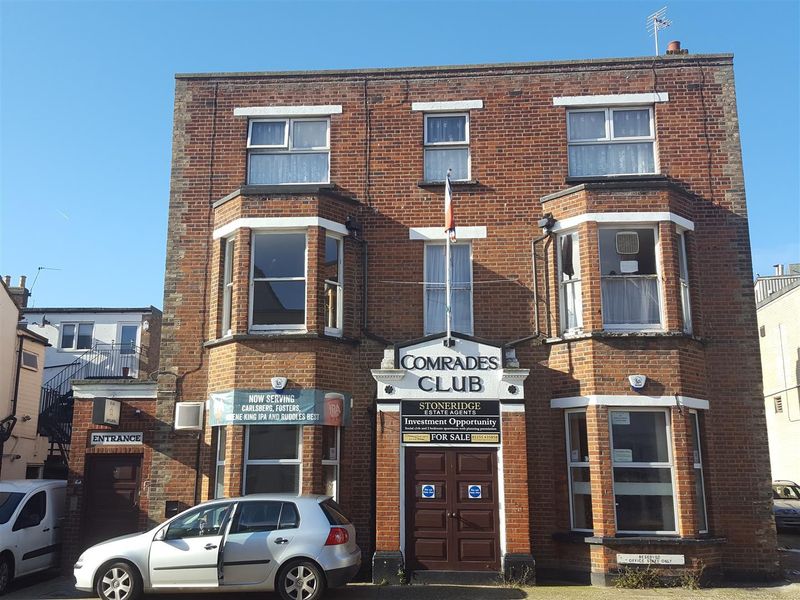Comrades Club, Clacton. (Pub, External, Key). Published on 01-01-1970 