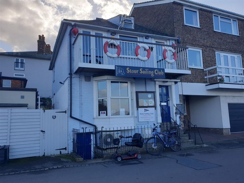 Stour Sailing Club, Manningtree. (Pub, External, Key). Published on 02-01-2020