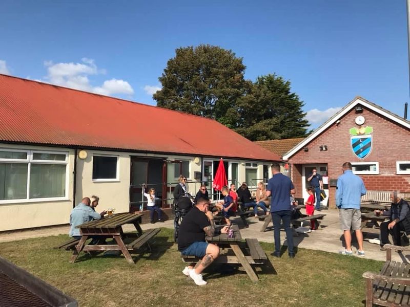 Little Oakley Memorial Club. (Pub, External, Garden, Customers, Key). Published on 09-07-2019