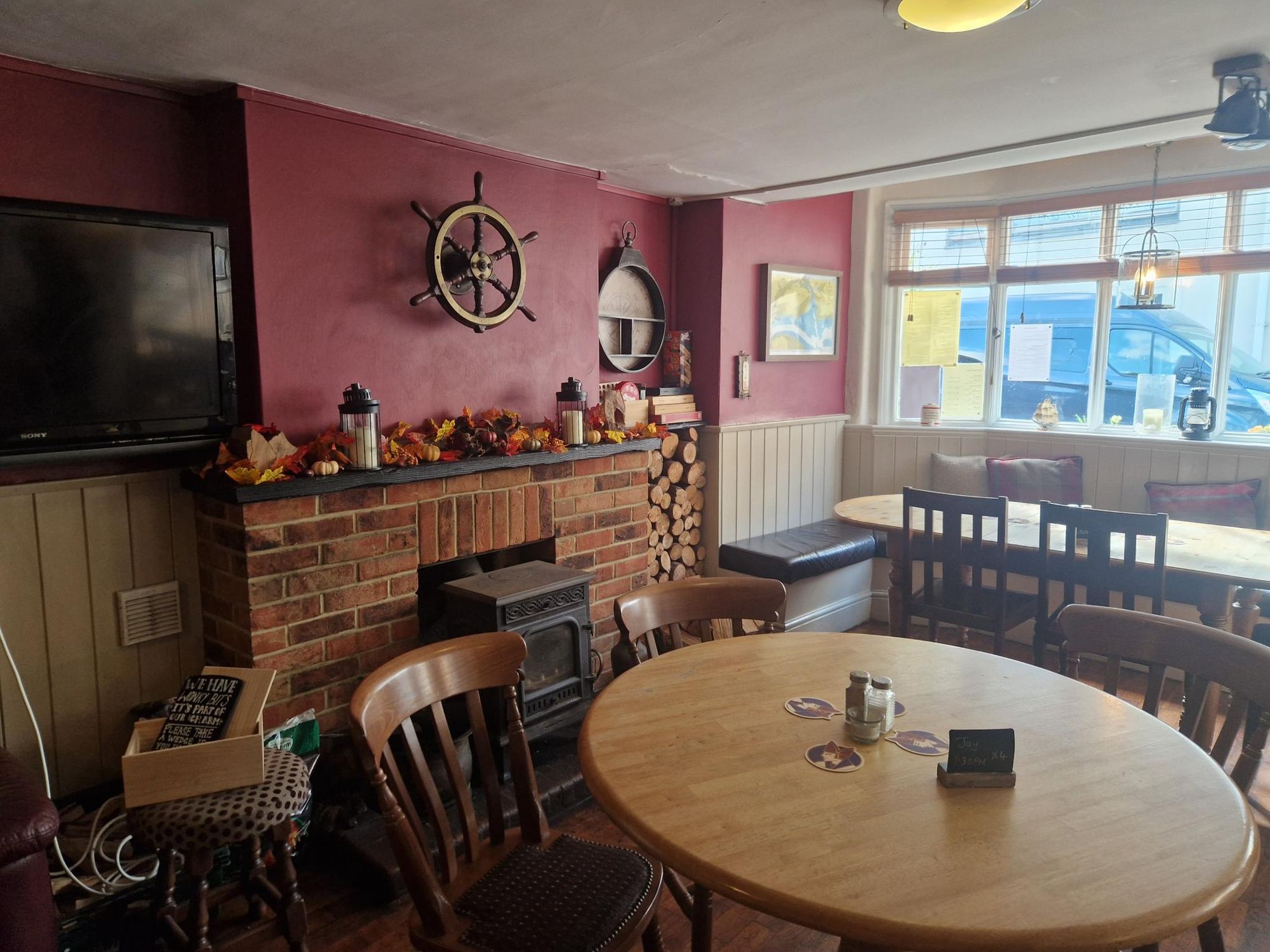 Yachtsman's Arms, Brightlingsea. (Pub, Bar). Published on 01-01-1970