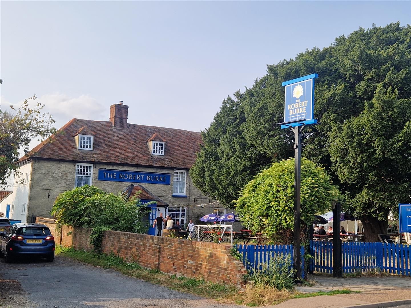 Robert Burre, Great Clacton. (Pub, External, Key). Published on 01-01-1970