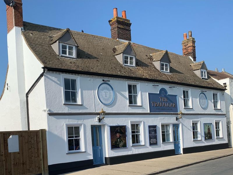 Trafalgar, Dovercourt. (Pub, External, Key). Published on 01-01-1970