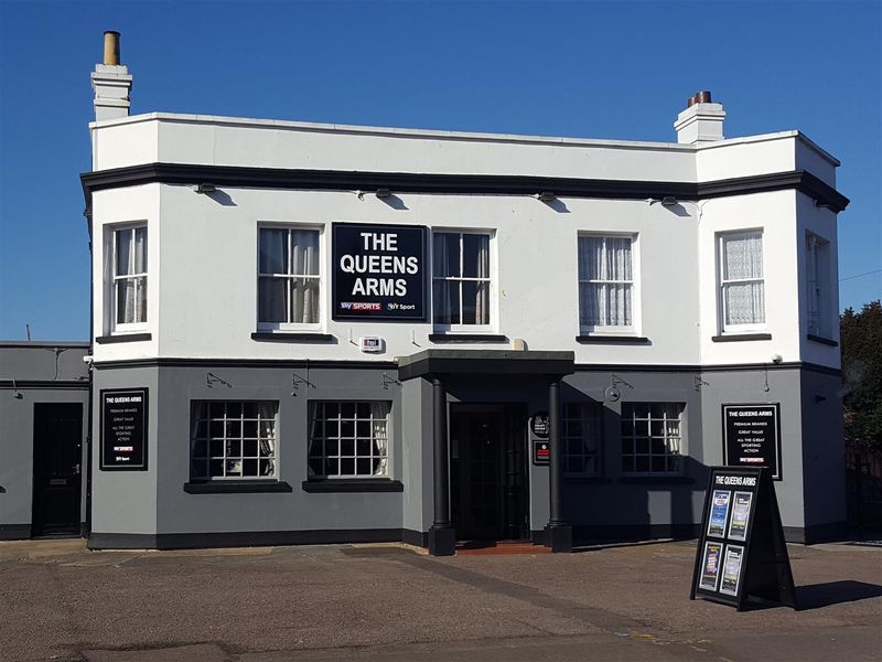 Queens Arms at Clacton-on-Sea. (Pub, External, Key). Published on 01-01-1970