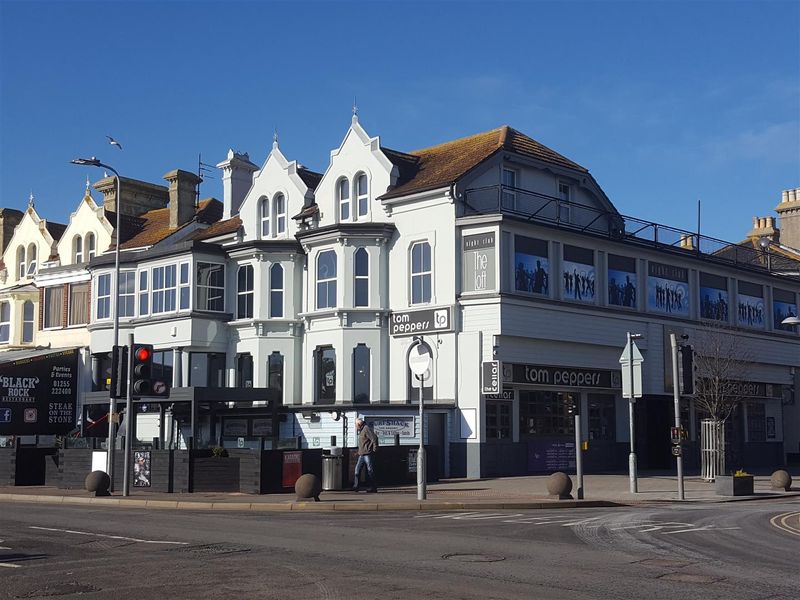 Tom Peppers at Clacton-on-Sea. (Pub, External, Key). Published on 01-01-1970 