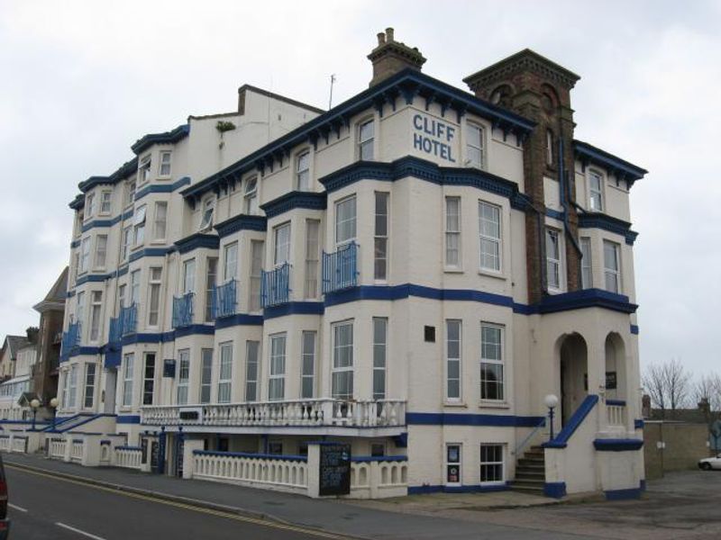 Cliff Hotel at Dovercourt. (Pub, External, Key). Published on 05-09-2010