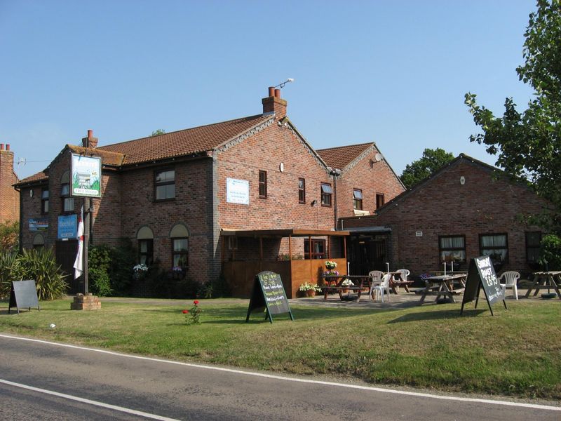 Beehive Inn, St Osyth Heath. (Pub, External, Key). Published on 01-01-1970 