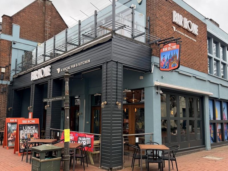 (Pub, External, Key). Published on 25-02-2026