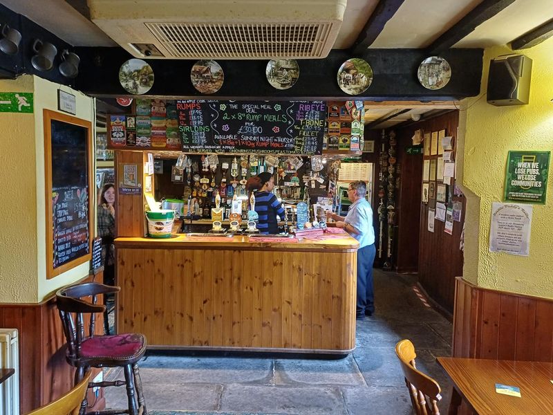 (Bar). Published on 20-05-2024