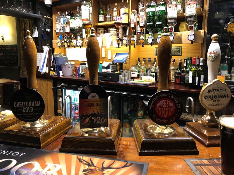 Bar. (Bar). Published on 14-01-2020 