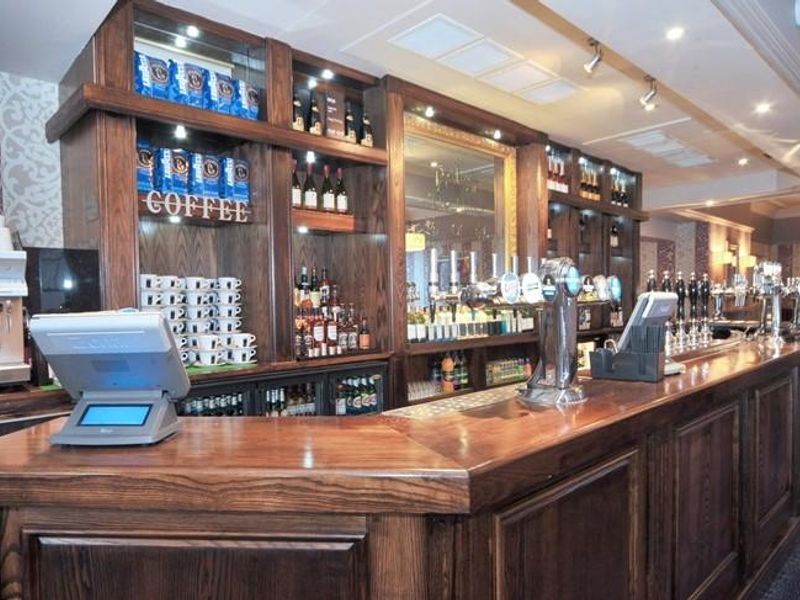 Bar. Published on 08-11-2023