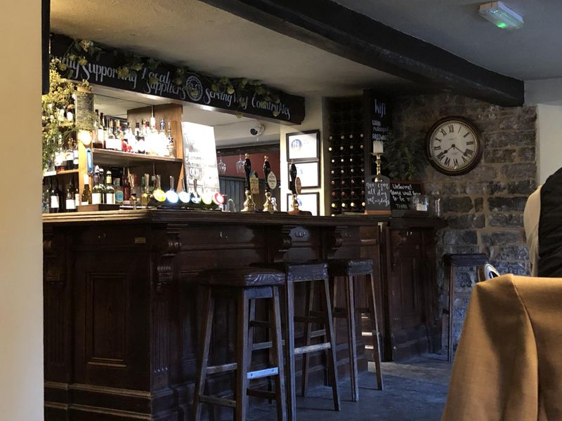 (Bar). Published on 18-05-2025 
