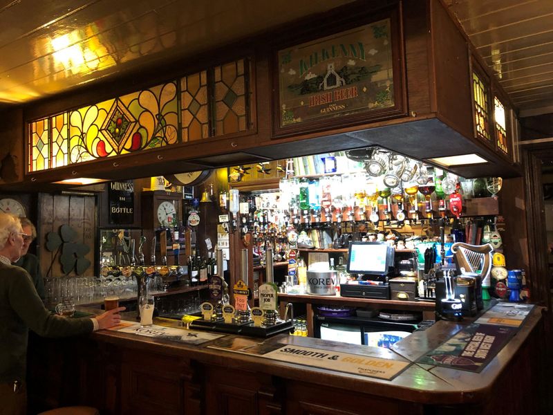 Bar. (Bar). Published on 11-03-2020