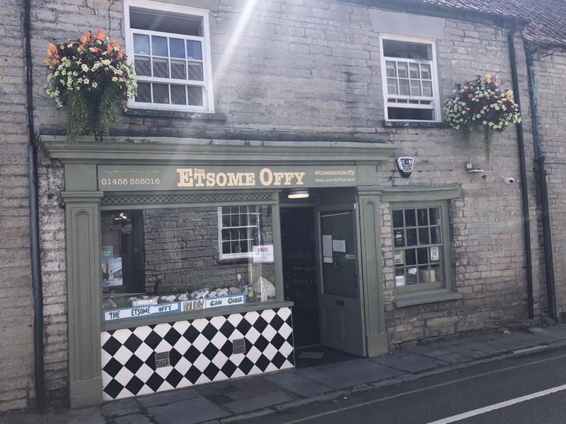 Etsome off licence. (External). Published on 10-08-2023