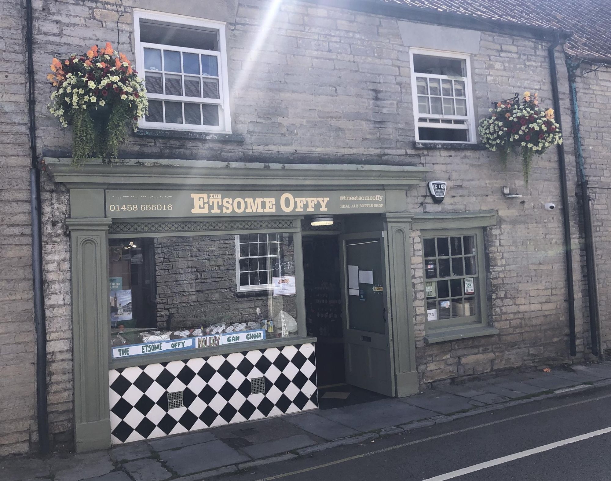 Etsome off licence. (External). Published on 10-08-2023