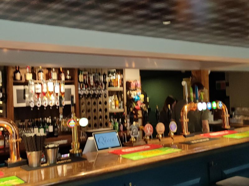 (Bar). Published on 14-11-2025 