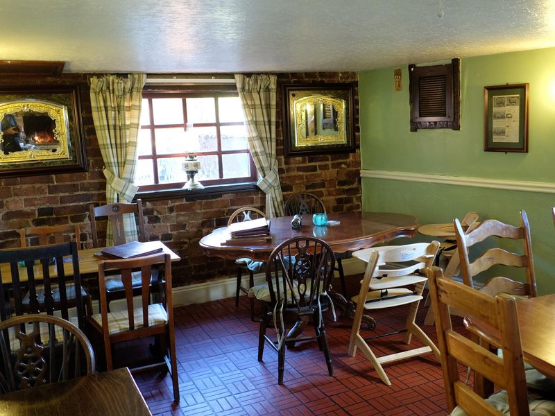 (Pub, Restaurant). Published on 16-10-2016 