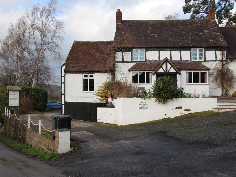 (Pub, External, Sign). Published on 24-02-2023 