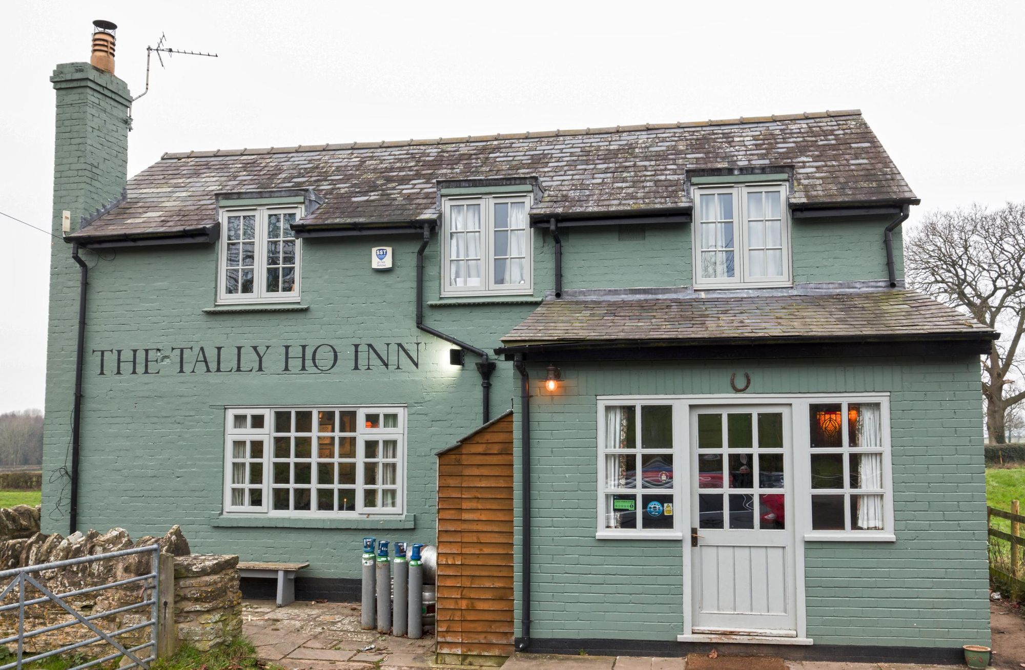 Tally Ho, Bouldon. (Pub, Key). Published on 23-01-2025