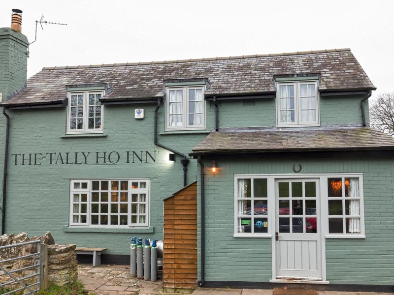 Tally Ho, Bouldon. (Pub, Key). Published on 23-01-2025