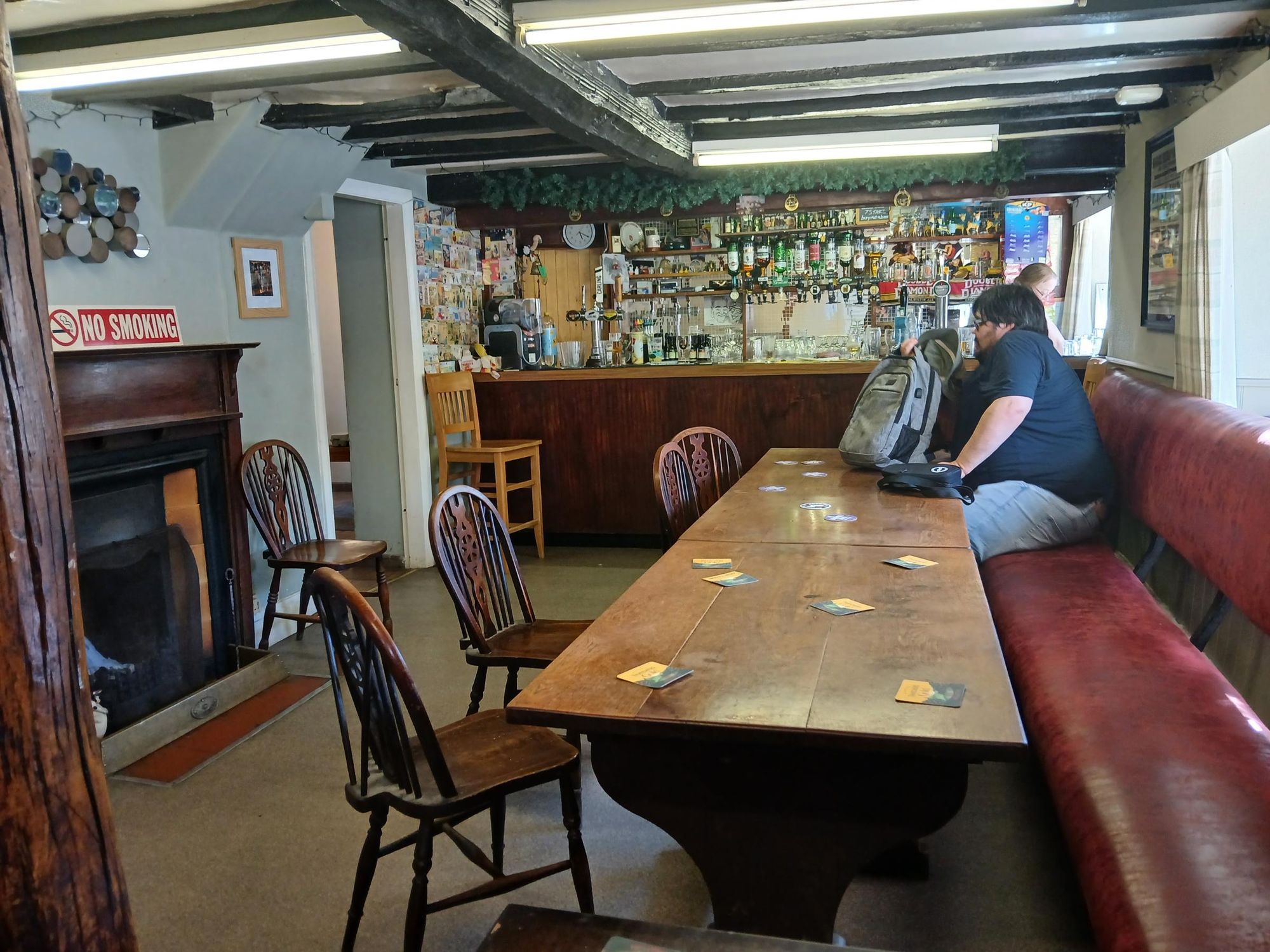 Seven Stars Bar. (Pub, Bar, Customers). Published on 21-07-2026