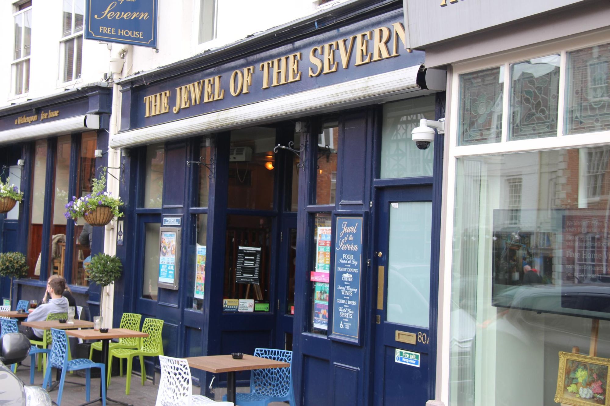 (Pub, External, Key). Published on 09-04-2024