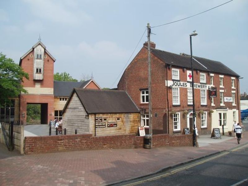 (Pub, Brewery, External, Key). Published on 20-05-2013
