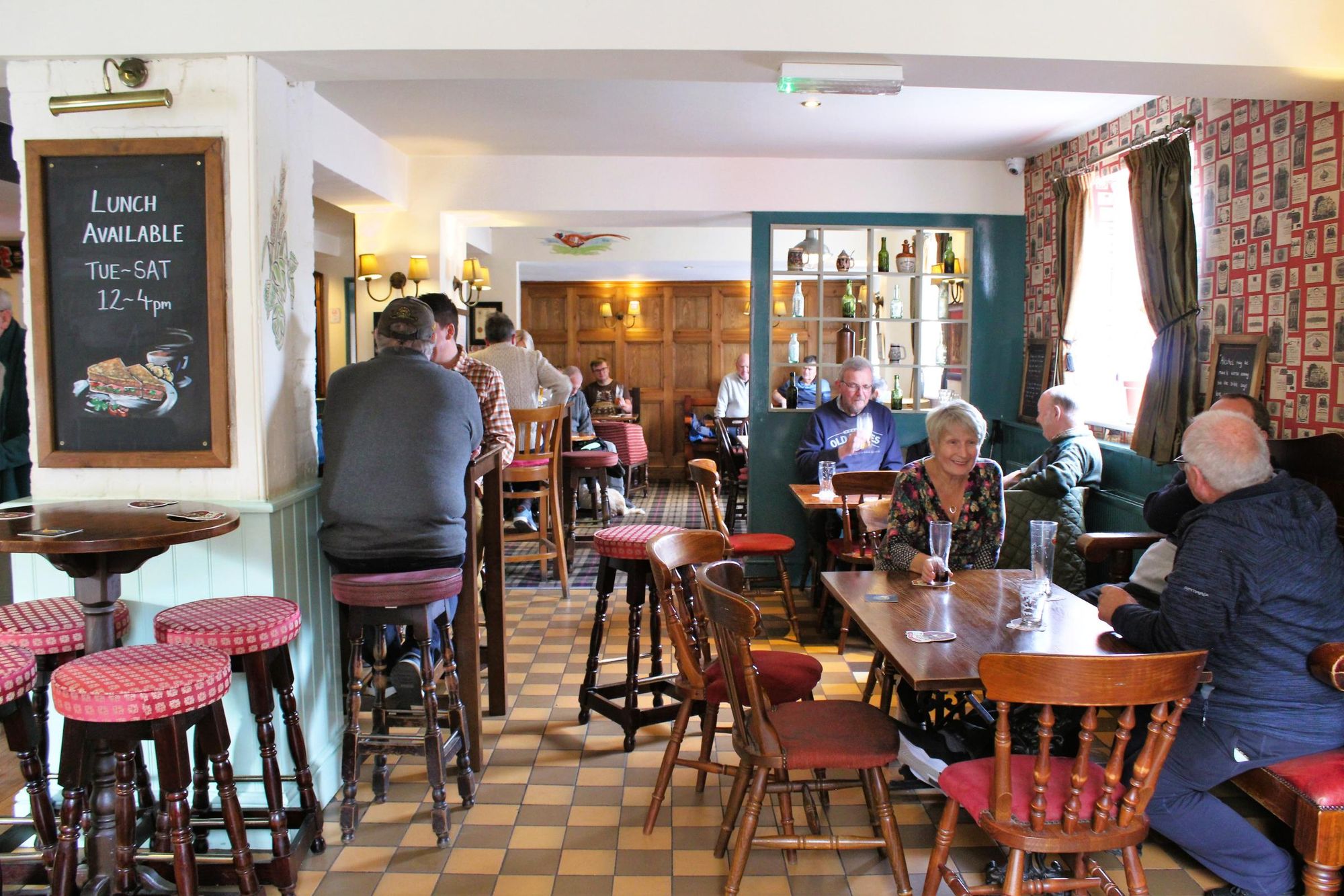 (Pub, Customers). Published on 19-10-2022