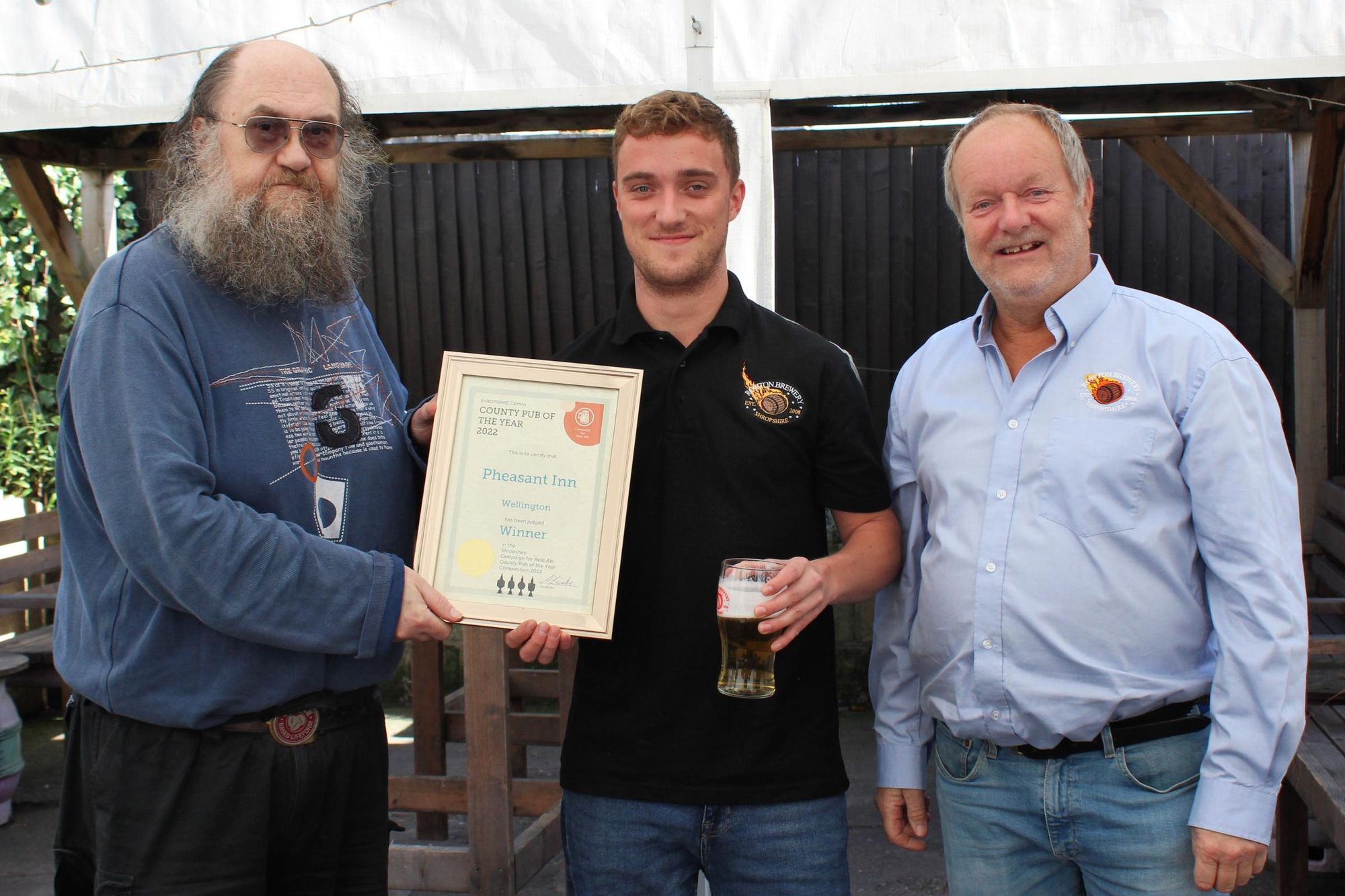 (Pub, Publican, Branch, Award). Published on 19-10-2022