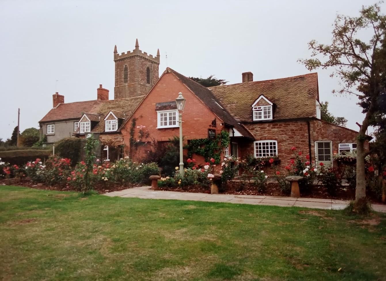 (Pub, Key). Published on 28-02-2020