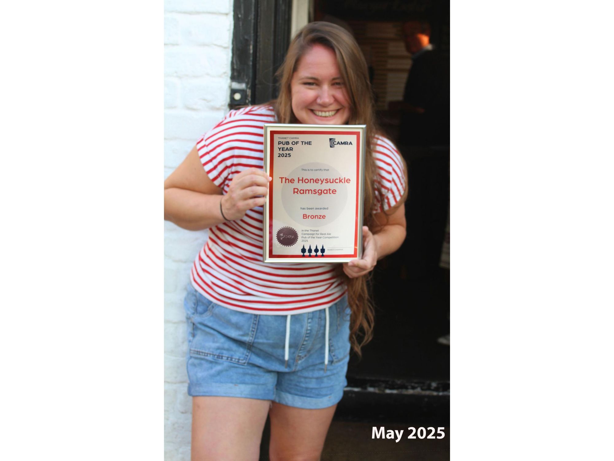 Kat with Runner-up Thanet pub of the year certificate.. (Publican, Award). Published on 19-05-2025